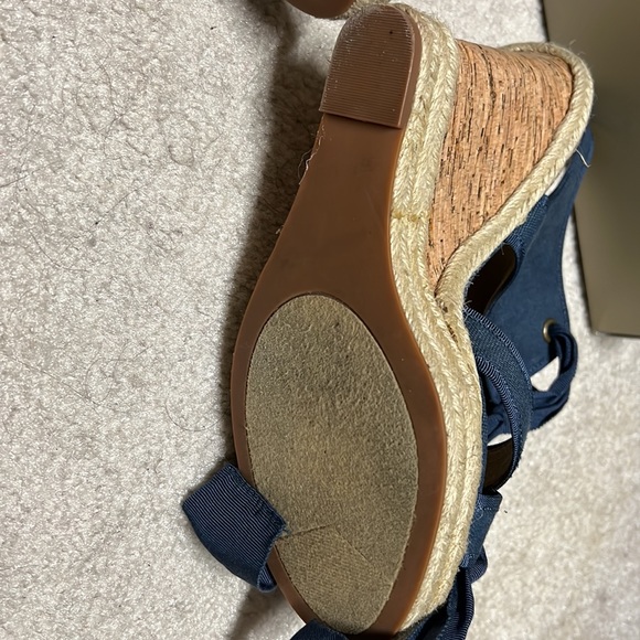 Levity Denim Blue platform shoes - Picture 4 of 8